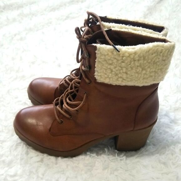 đ
şRouge BrownâAnkle With Fur Szâ11 - Picture 2 of 7